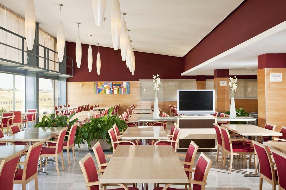 Hotel Holiday Inn Express Madrid-Rivas By Ihg Exteriör bild