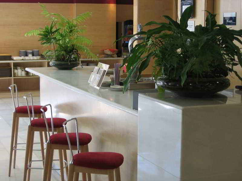 Hotel Holiday Inn Express Madrid-Rivas By Ihg Restaurang bild