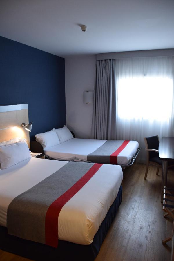 Hotel Holiday Inn Express Madrid-Rivas By Ihg Exteriör bild